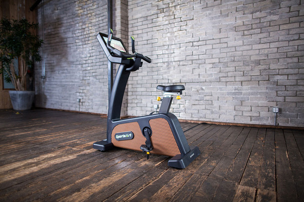 10-6870 Fabrication Enterprises, Inc. SportsArt, C576U Status Upright Cycle, 16" Senza Touchscreen