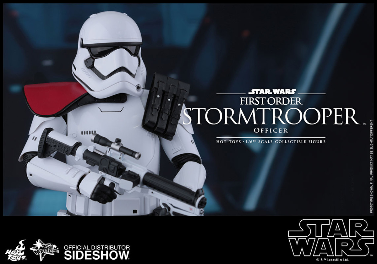 Hot Toys - Star Wars: TFA - First Order Stormtrooper Officer