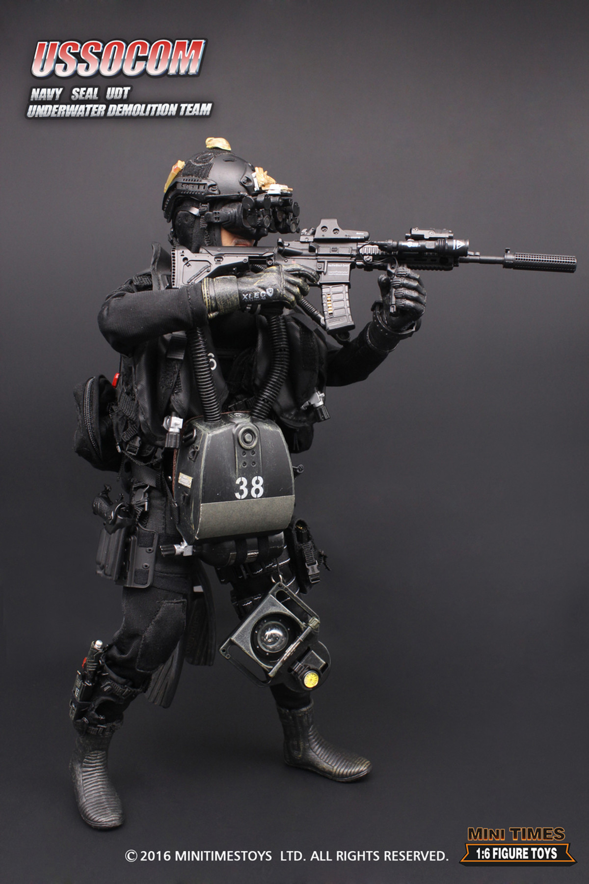 ホットトイズ•USSOCOM•NAVY SEAL UDT Hot Toys 1/6 USSOCOM NAVY SEAL UDT AGA Mask Ver Figure Toys
