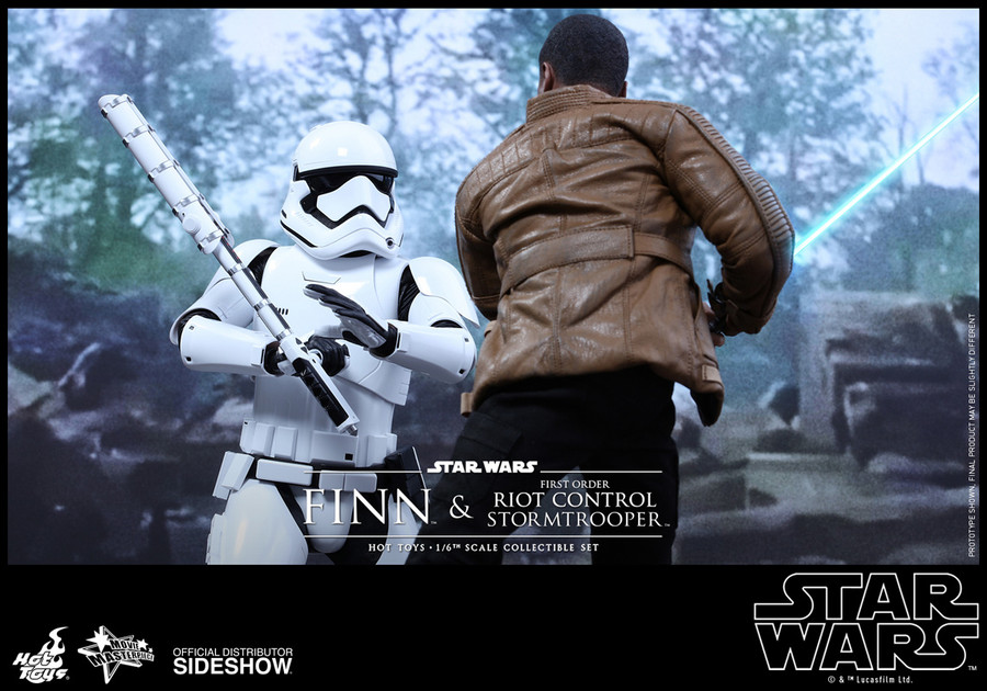 Hot Toys - Star Wars: The Force Awakens - Finn and First Order Riot Control Stormtrooper