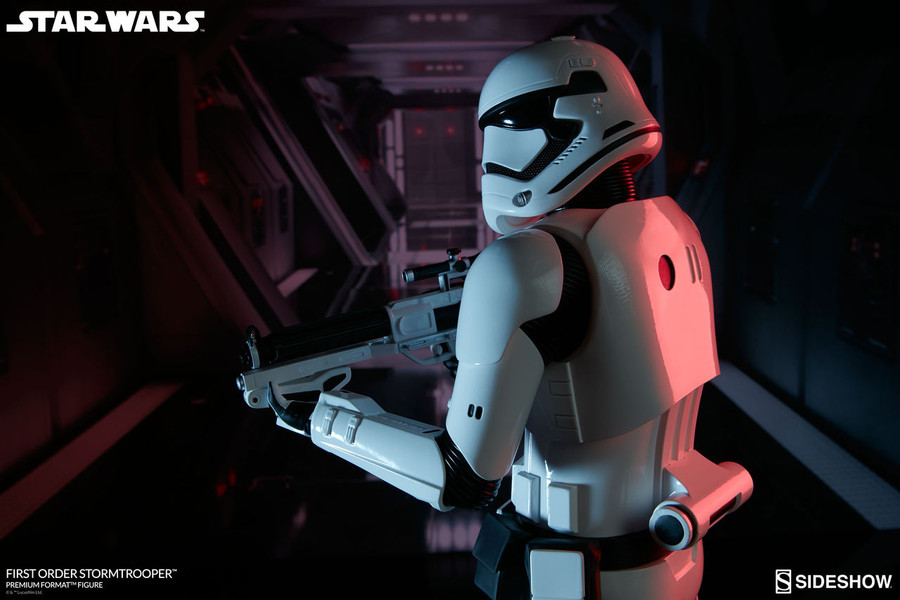 Sideshow - Star Wars: First Order Stormtrooper - Premium Format