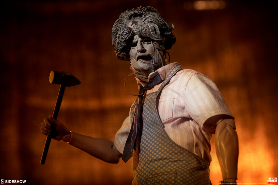 Sideshow - The Texas Chainsaw Massacre - Leatherface Deluxe 