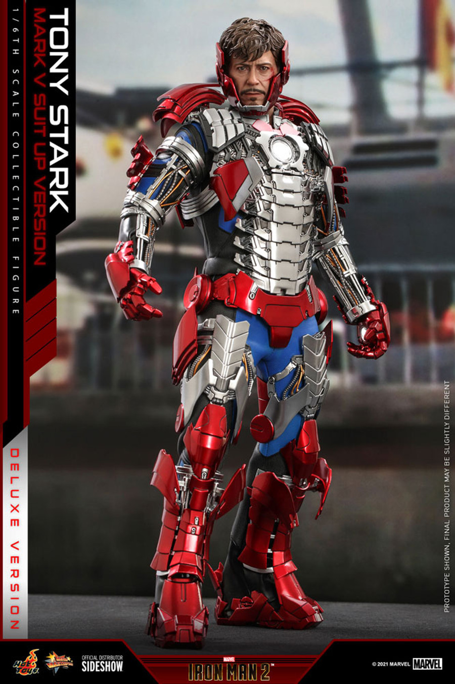 Hot Toys - Iron Man 2: Tony Stark (Mark V Suit Up Version) [Deluxe]