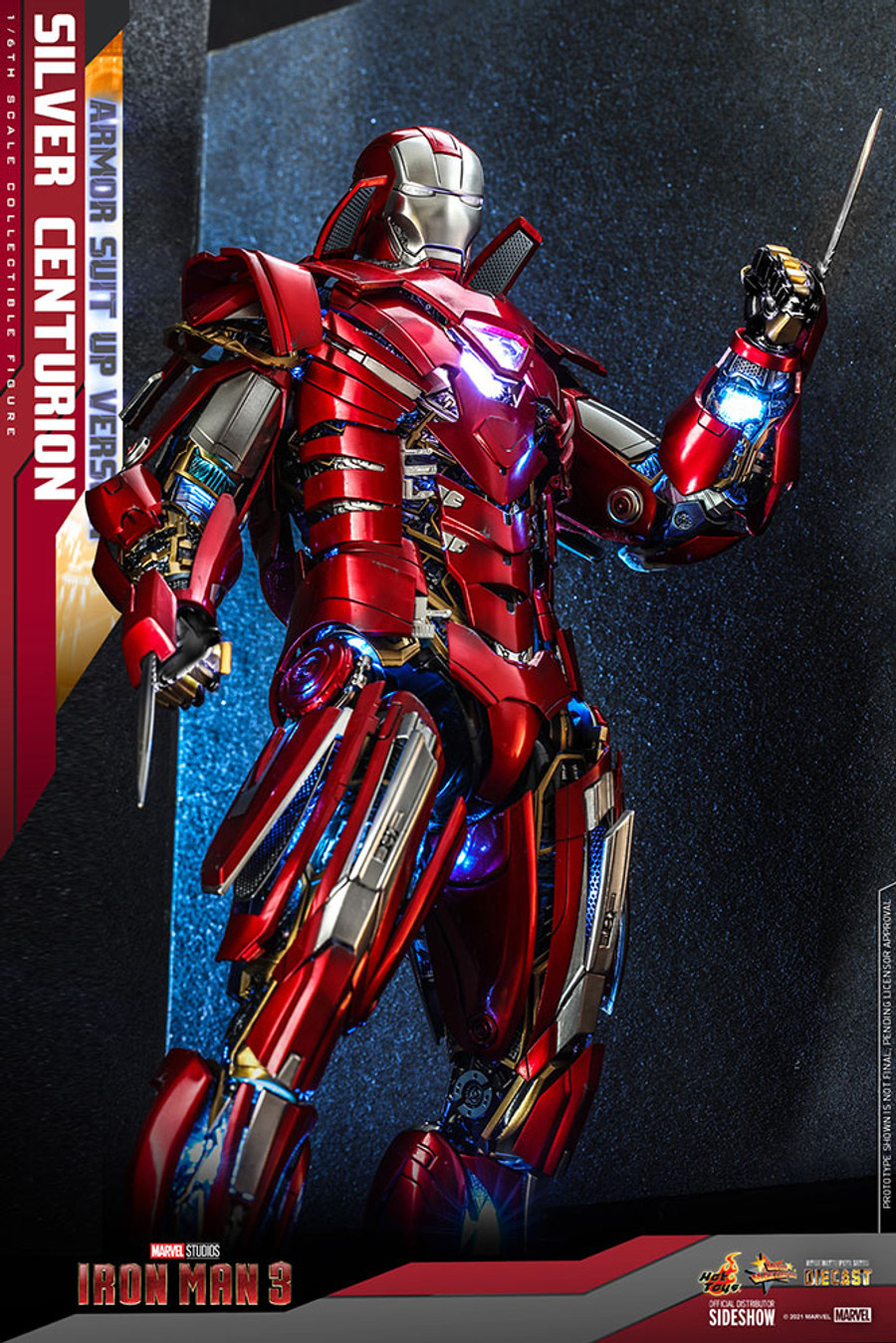 Hot Toys - Iron Man 3: Silver Centurion (Armor Suit Up Version)