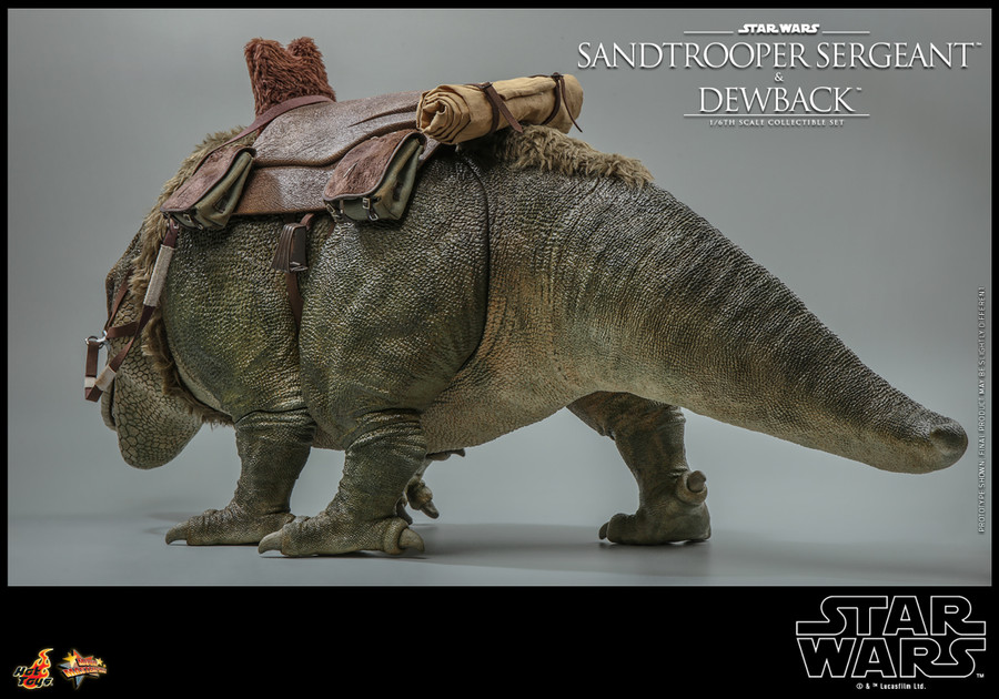 Hot Toys - Star Wars A New Hope - Sandtrooper Sergeant and Dewback