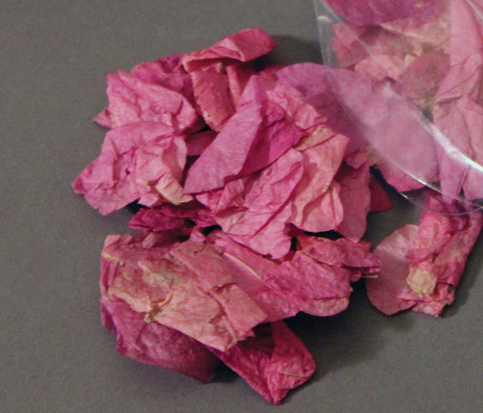 Memorial Petals for Scattering - Pink, Dried Flower Biodegradable, Earth  Friendly Petals for Ground or Sea Burial