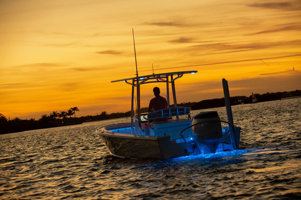  Lumitec Moray Flex Light from Apex Lighting illuminating the gunwale