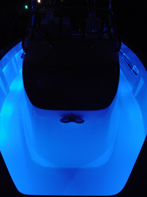 Oval LED Boat Courtesy Light, Blue 12V – 2-Pack | FIVE OCEANS – Five Oceans