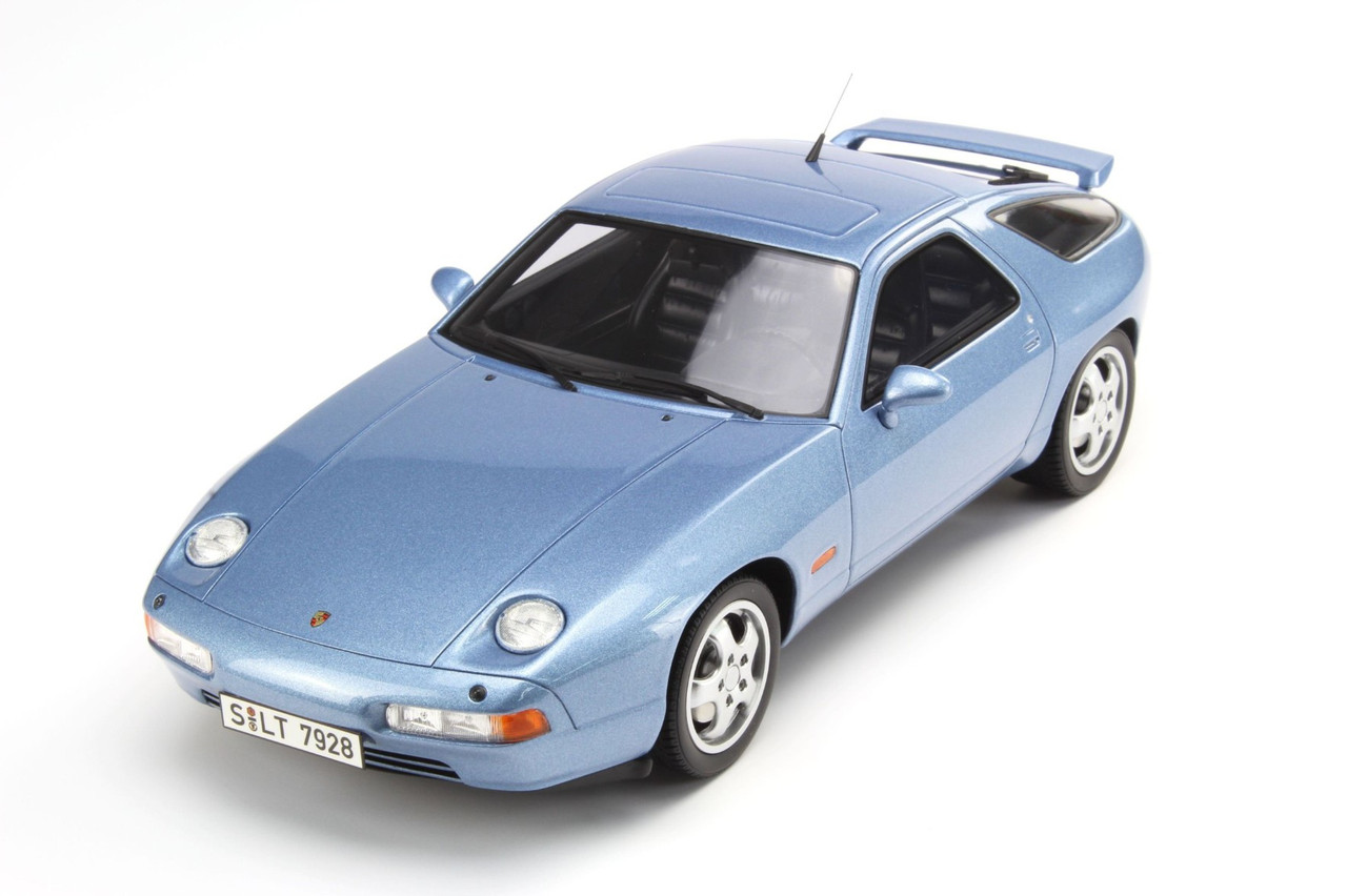 1/18 ポルシェ928S Porsche 928 GTS 1:18 scale