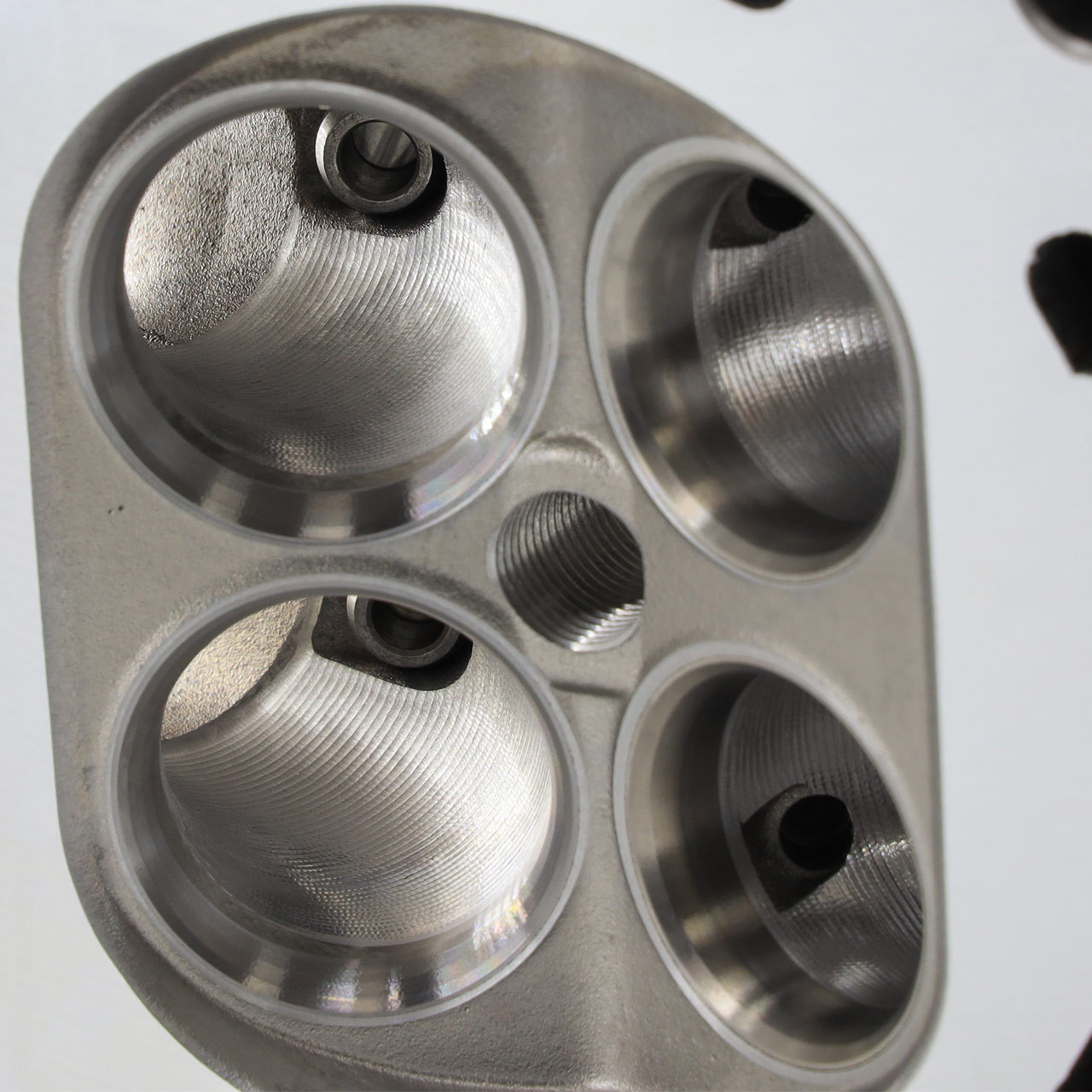 IAG 750 CNC Pocket Ported Competition Cylinder Heads Package for