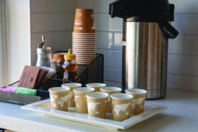 Worldart Hot Cups, 4 Oz, Paper, Tan, 1,000/Carton