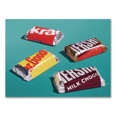 Miniatures Variety Family Pack, Assorted Chocolates, 17.6 Oz Bag