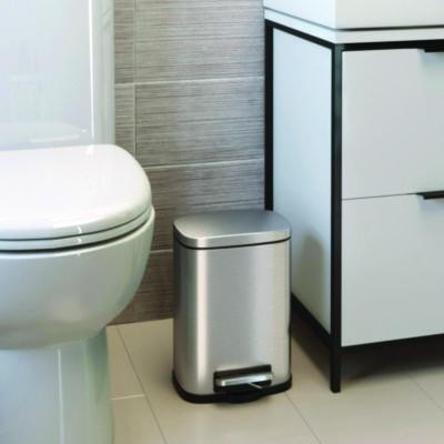 Step Pedal Trash Can, 1.3 Gal, Plastic/Stainless Steel, Silver