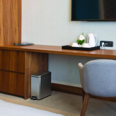 Step Pedal Trash Can, 3 Gal, Plastic/Stainless Steel, Silver