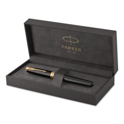 Sonnet Fountain Pen With Gift Box, Medium Fountain Nib, Black Ink, Black/Gold Barrel