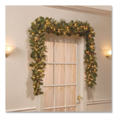 Pre-Lit Carolina Pine Garland, Ac Powered, Clear Incandescent Lights, 108" Long, Green