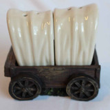 Cover Wagon Salt and Pepper Shakers (10-006-0090)