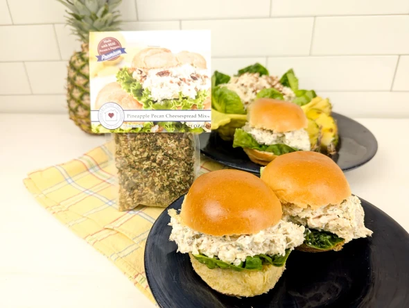 Artisan Kitchen - Pineapple Pecan Chicken Salad Mix