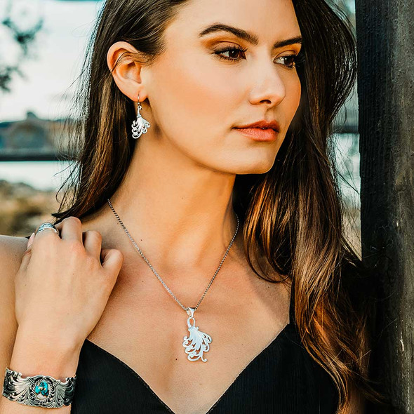 Conestoga Necklace