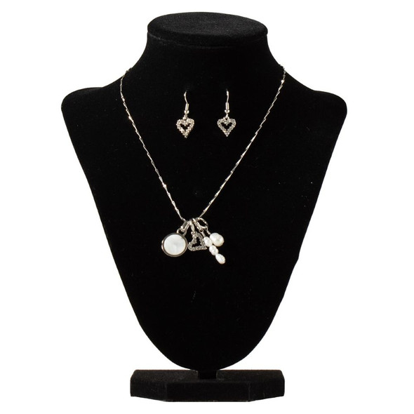 Blazin Roxx Necklace and Earring Set