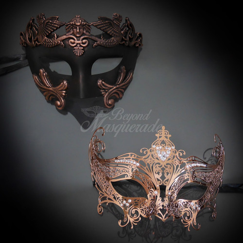 Couple's masquerade masks for masquerade ball party masks.