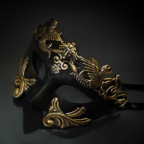 Couple's masquerade masks for masquerade ball party masks.