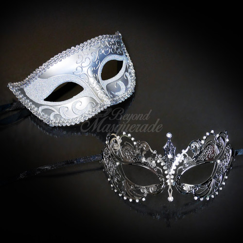 Extravagant masquerade masks for couples.