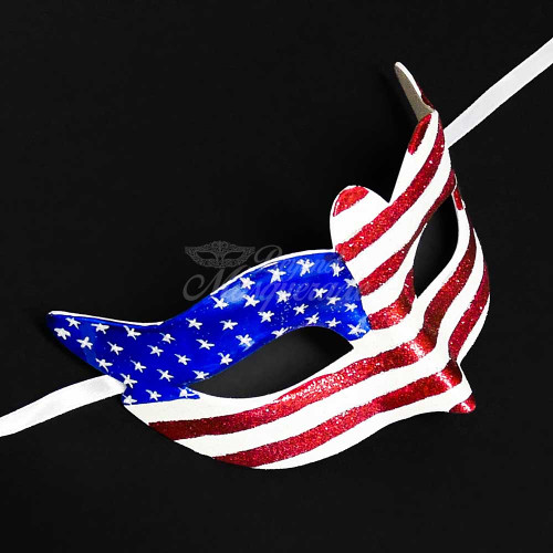 Masquerade Ball Party Masks, Couple’s masquerade masks for men and masquerade masks for women.