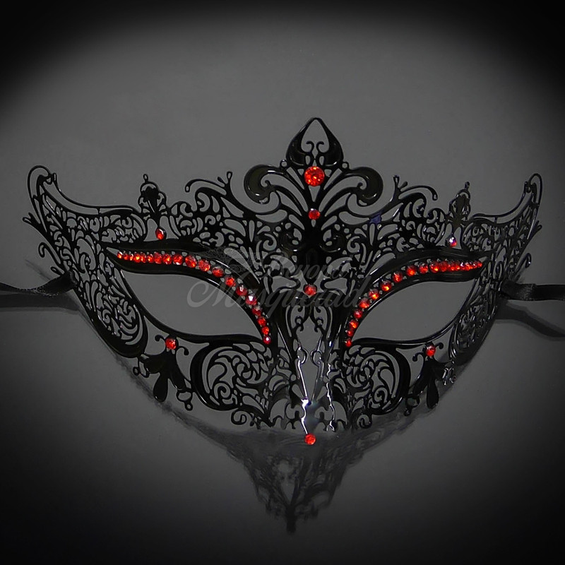 Couple's masquerade masks and matching masquerade masks for prom.