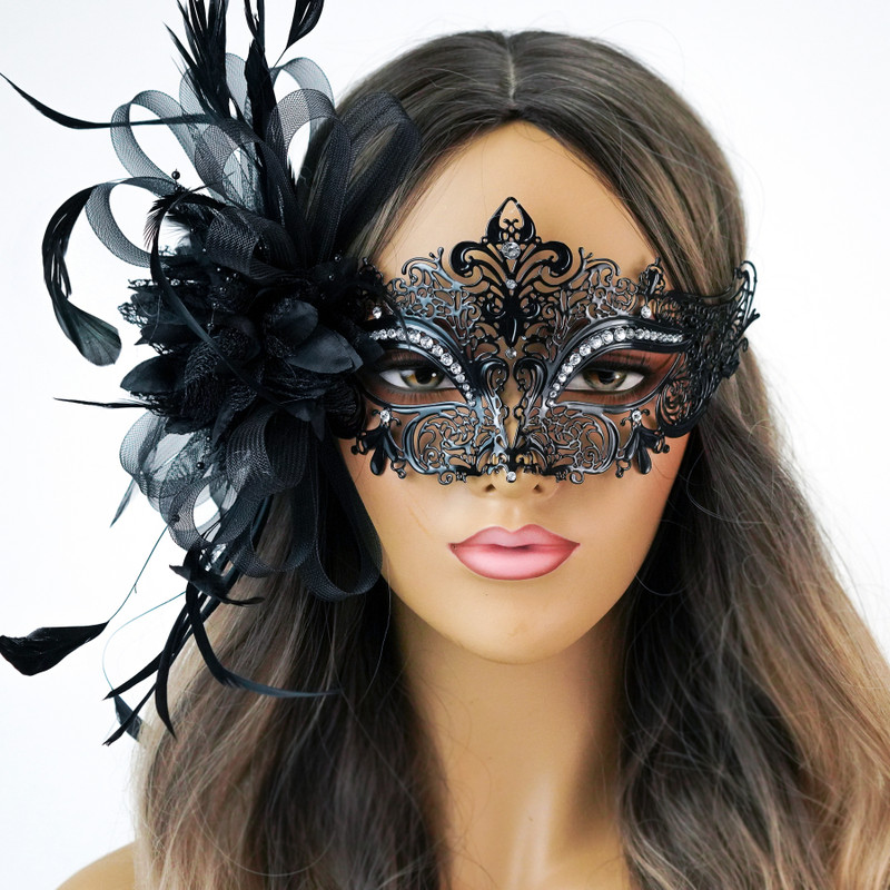 Luxury Masquerade Masks with Feathers in Black for Masquerade Ball Prom Wedding by