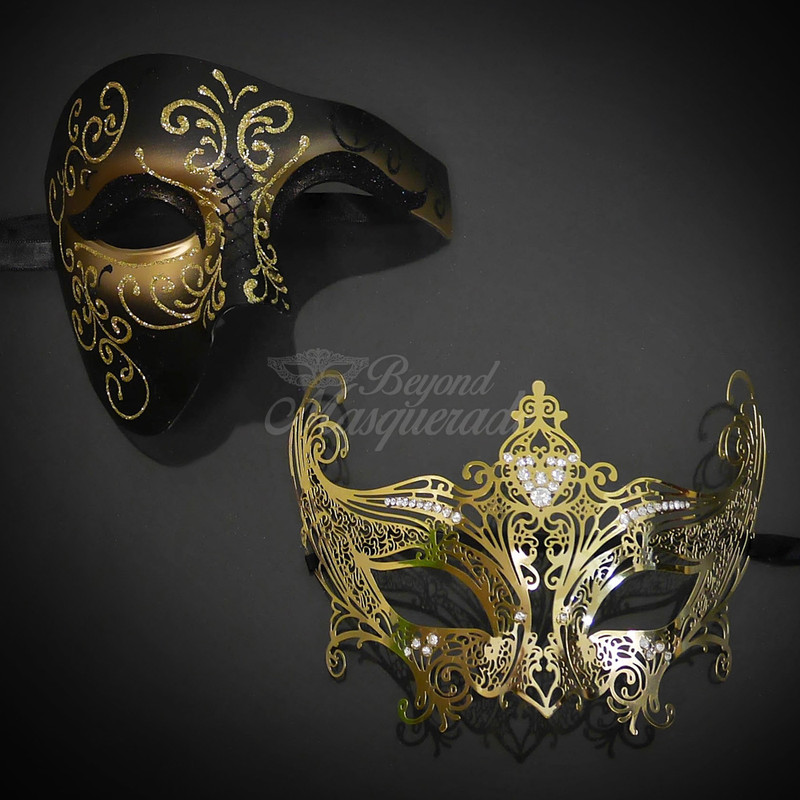 Roman masquerade masks in gold is perfect for a masquerade prom, wedding masquerade, homecoming and excellent for dancers!