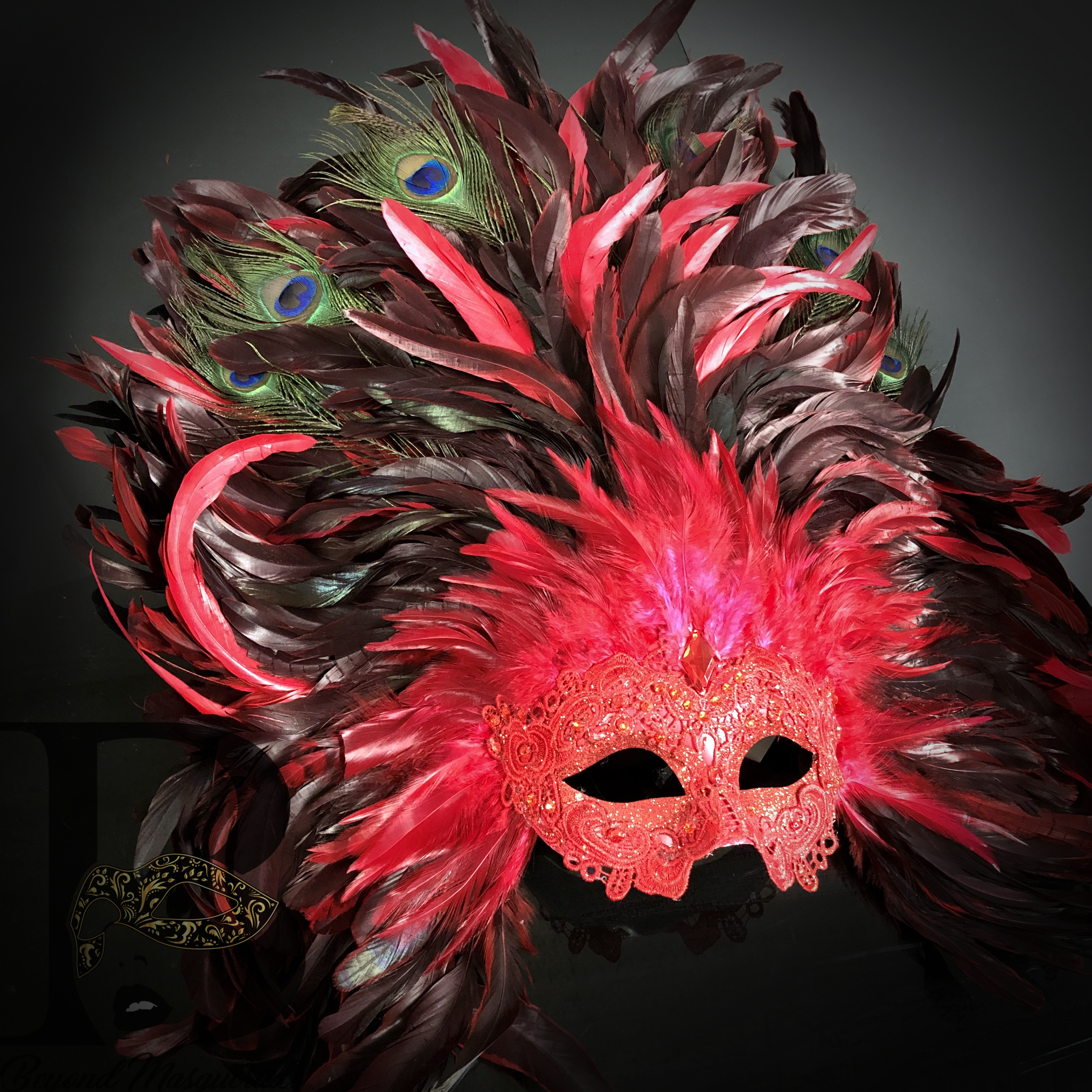 Cosplay Costume Mask Venetian Carnival Large Feather Masquerade Disguise Mardi Gras Red Feathers
