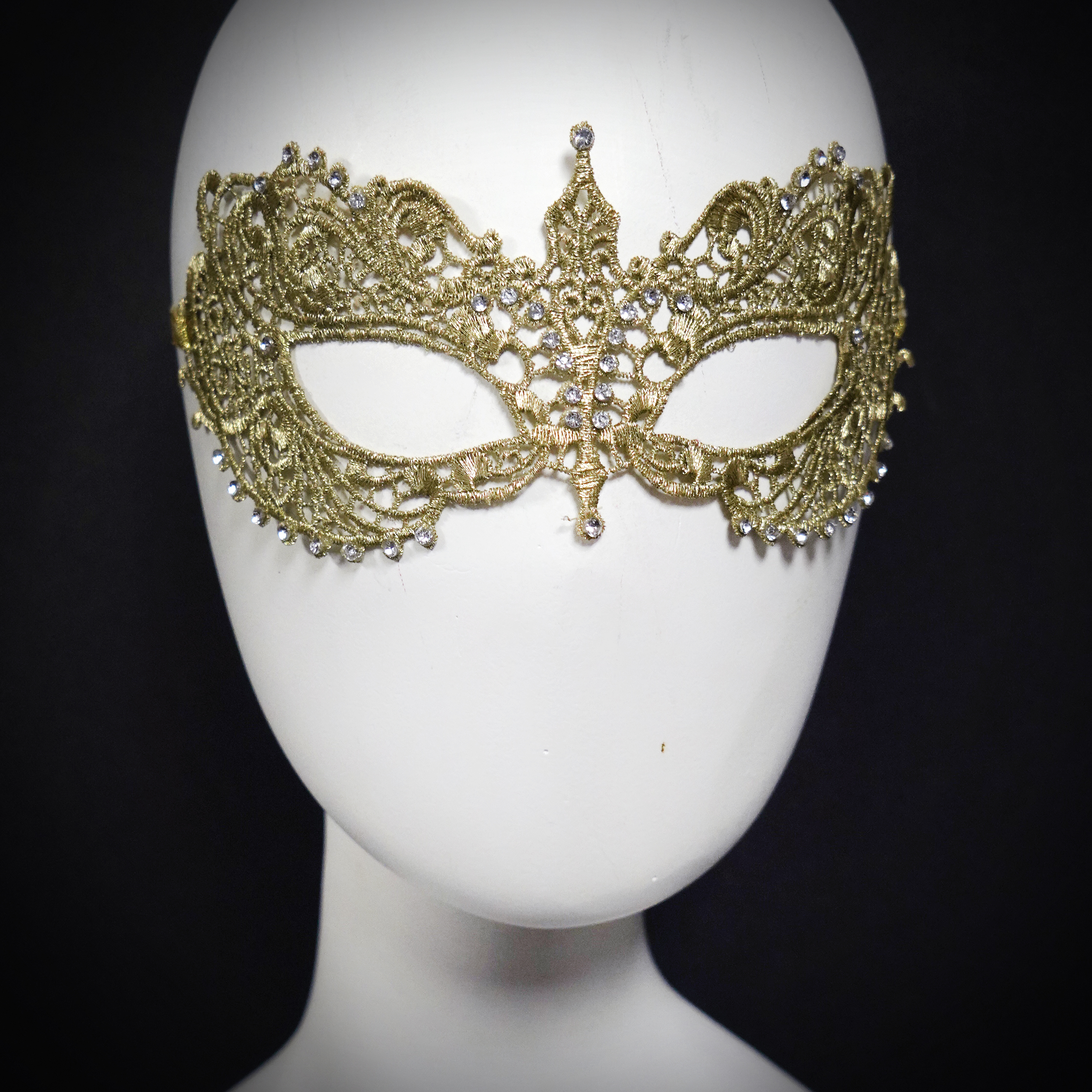 Best Masquerade Masks for Women and Men Up to 60% OFF Masks