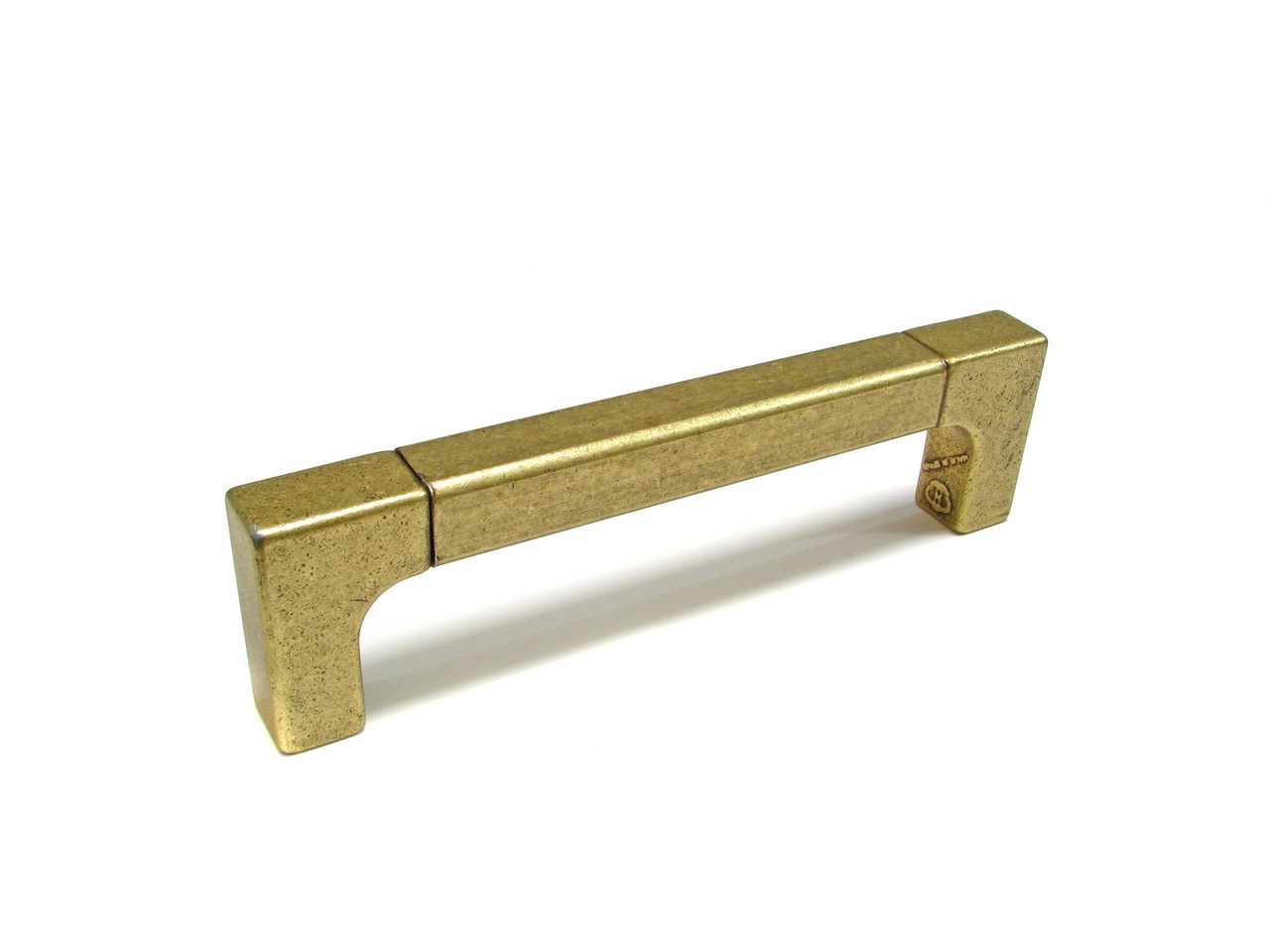 Richelieu 1414128BB 5 cc Industrial Cabinet Pull - Burnished Brass