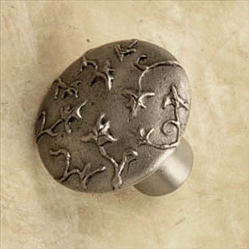 Anne At Home 237: English Ivy Round Cabinet Knob