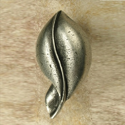 Anne At Home 706: Vermont Cabinet Knob - Right Facing