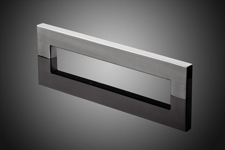 Forms+Surfaces 2012 Series 24" cc Rectangular Bar Door Pull