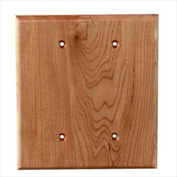 Sierra Lifestyles 682480: Traditional Double Blank Switchplate - Natural Maple