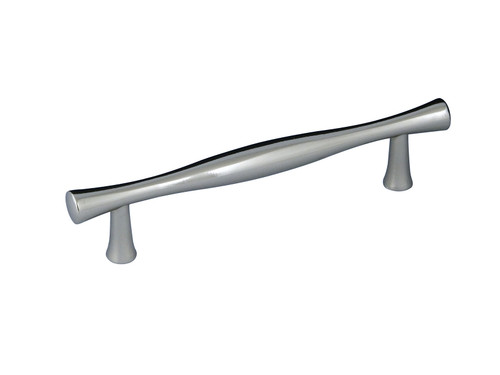 Richelieu BP9161196180: 96mm cc Salabury Cabinet Pull - Polished Nickel Richelieu BP9161196180: 96mm cc Salabury Cabinet Pull - Polished Nickel