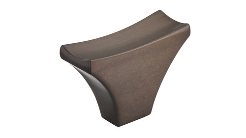 Richelieu BP722740HBRZ: 1-9/16" Westmount Cabinet Knob - Honey Bronze Richelieu BP722740HBRZ: 1-9/16" Westmount Cabinet Knob - Honey Bronze