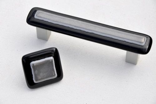 Grace White MB1: Moonbeam 1 Cabinet Knob - Silver/Black