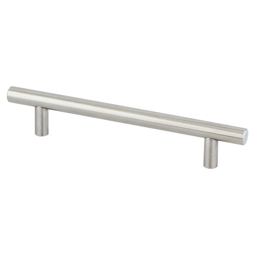 Berenson 7068-9SS-C: 128mm cc Stainless Steel Cabinet Pull - Stainless Steel
