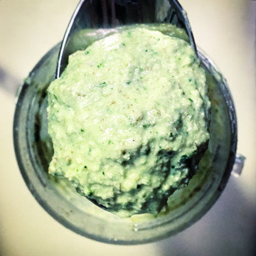 ORGANIC WALNUT PESTO