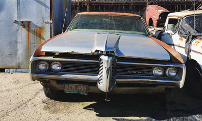 What to Do With Old Car Parts
