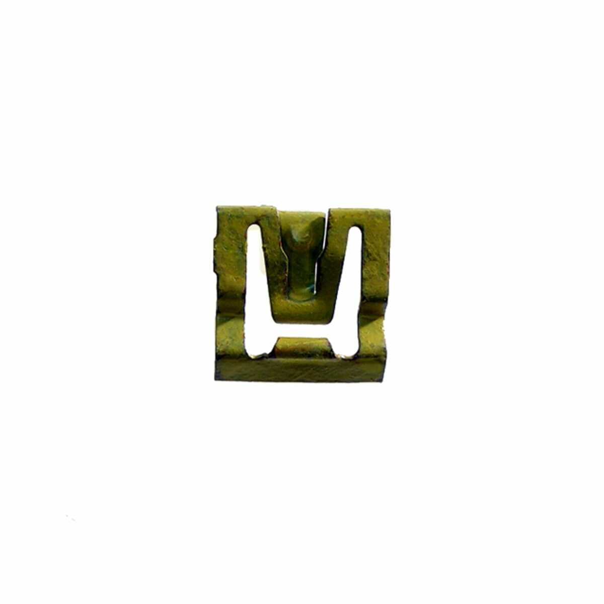 Door Reveal Molding Clip for 1970-1973 Ford Maverick 1 Piece Rear Steel