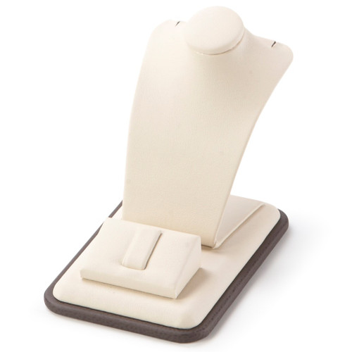 2-1/2" x 3-1/2" Chocolate/Beige Pendant/Ring Stand