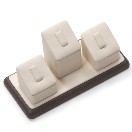 6" x 2-1/3" Chocolate/Beige 3 Clip Ring Stand