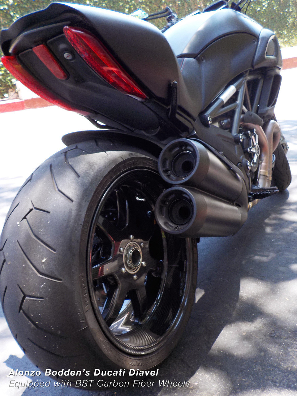 BST 7 TEK 17 x 8.5 Rear Wheel - Ducati Diavel / XDiavel / S / V4 (11-24)