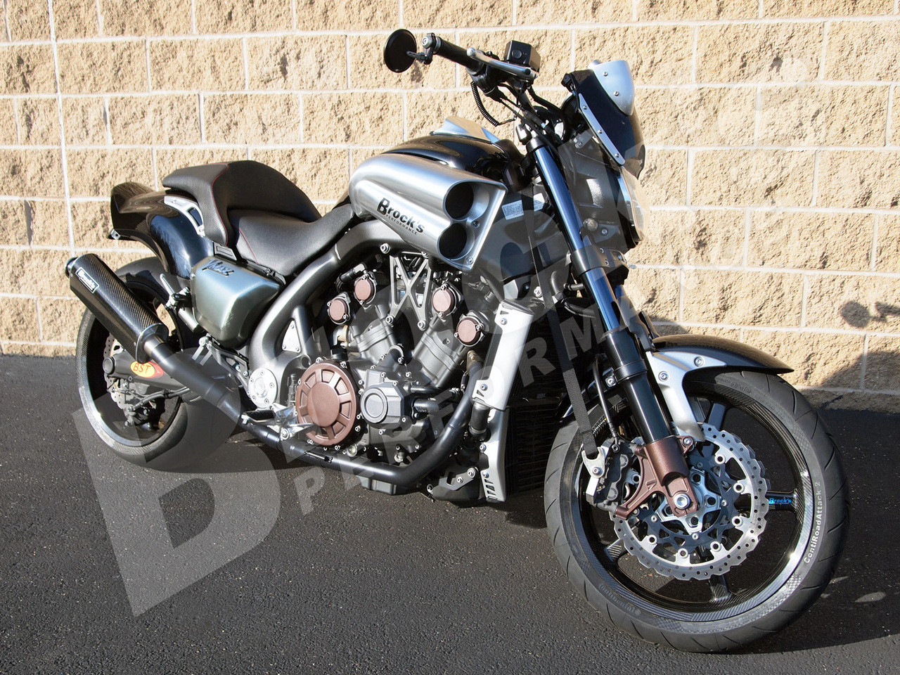FASTLANE YAMAHA V-MAX 112 TRAIL BLAZE 新品 VMAX HyperModified Bikes introduction - YouTube