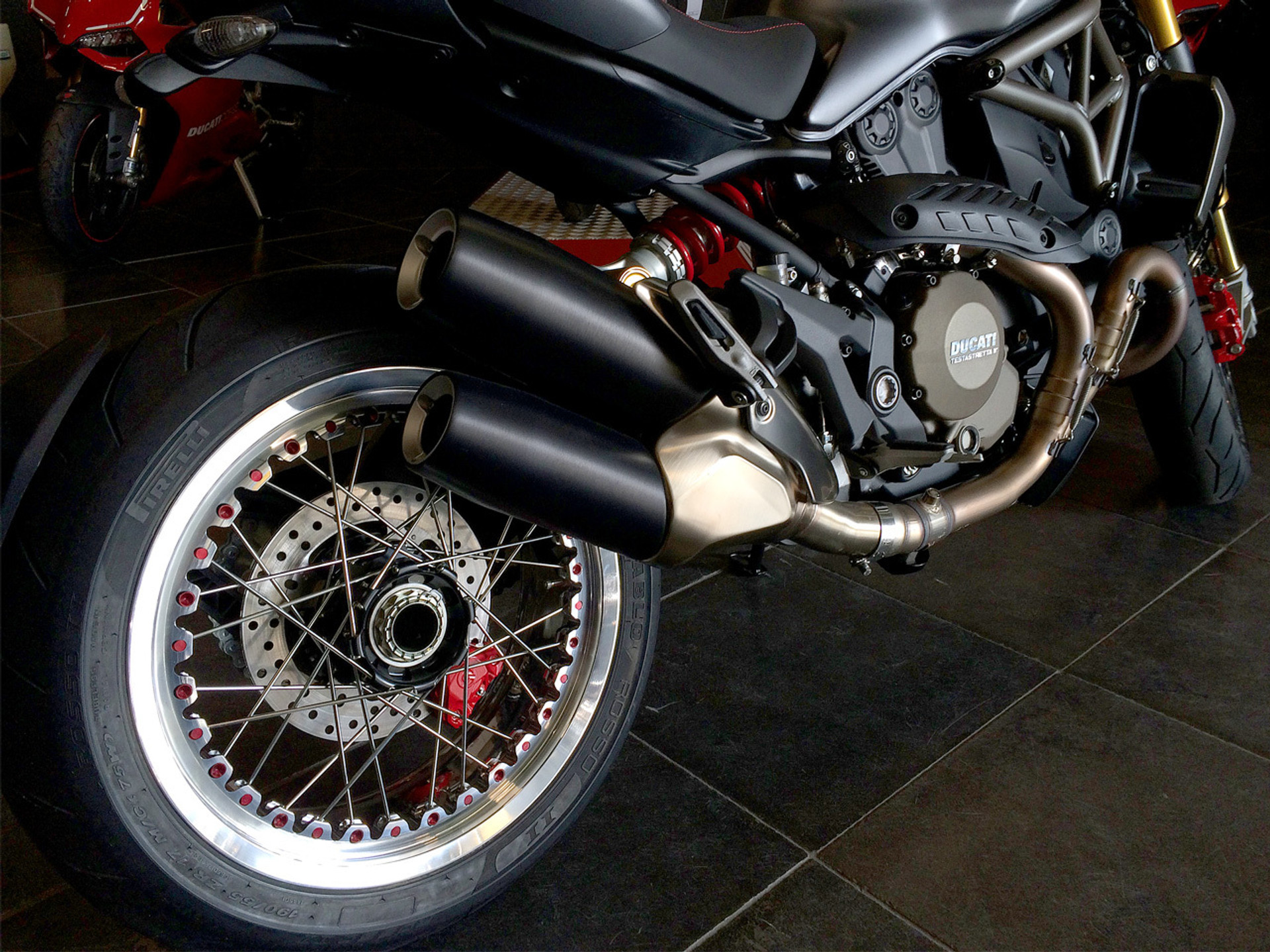 Rear Kineo Wire Spoked Wheel 3 50 X 17 0 Ducati Diavel 1200 All